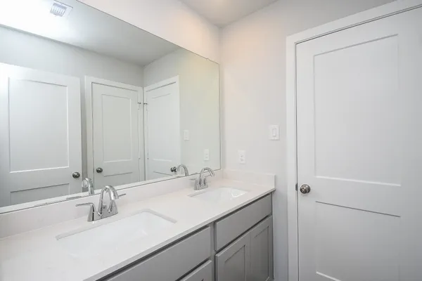 $2,300 | 4007 Crowning Court, Brookshire, TX 77423