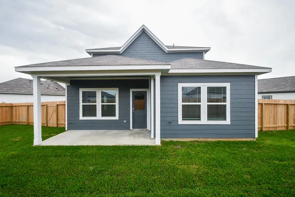 $2,300 | 4007 Crowning Court, Brookshire, TX 77423