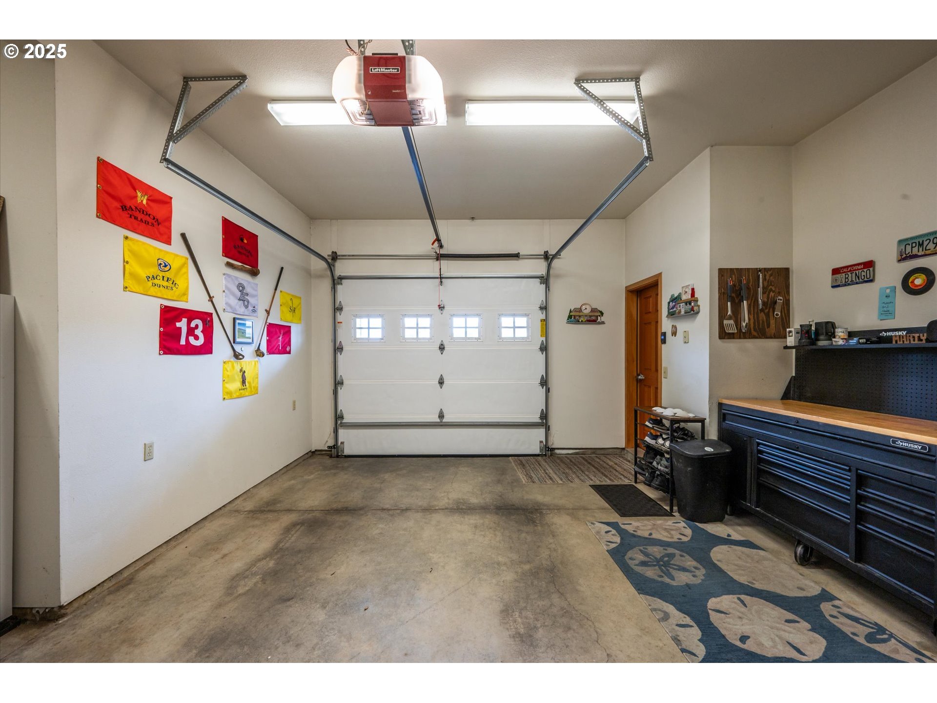 1323 Village Loop Bandon, OR 97411 - Photo 39 of 45