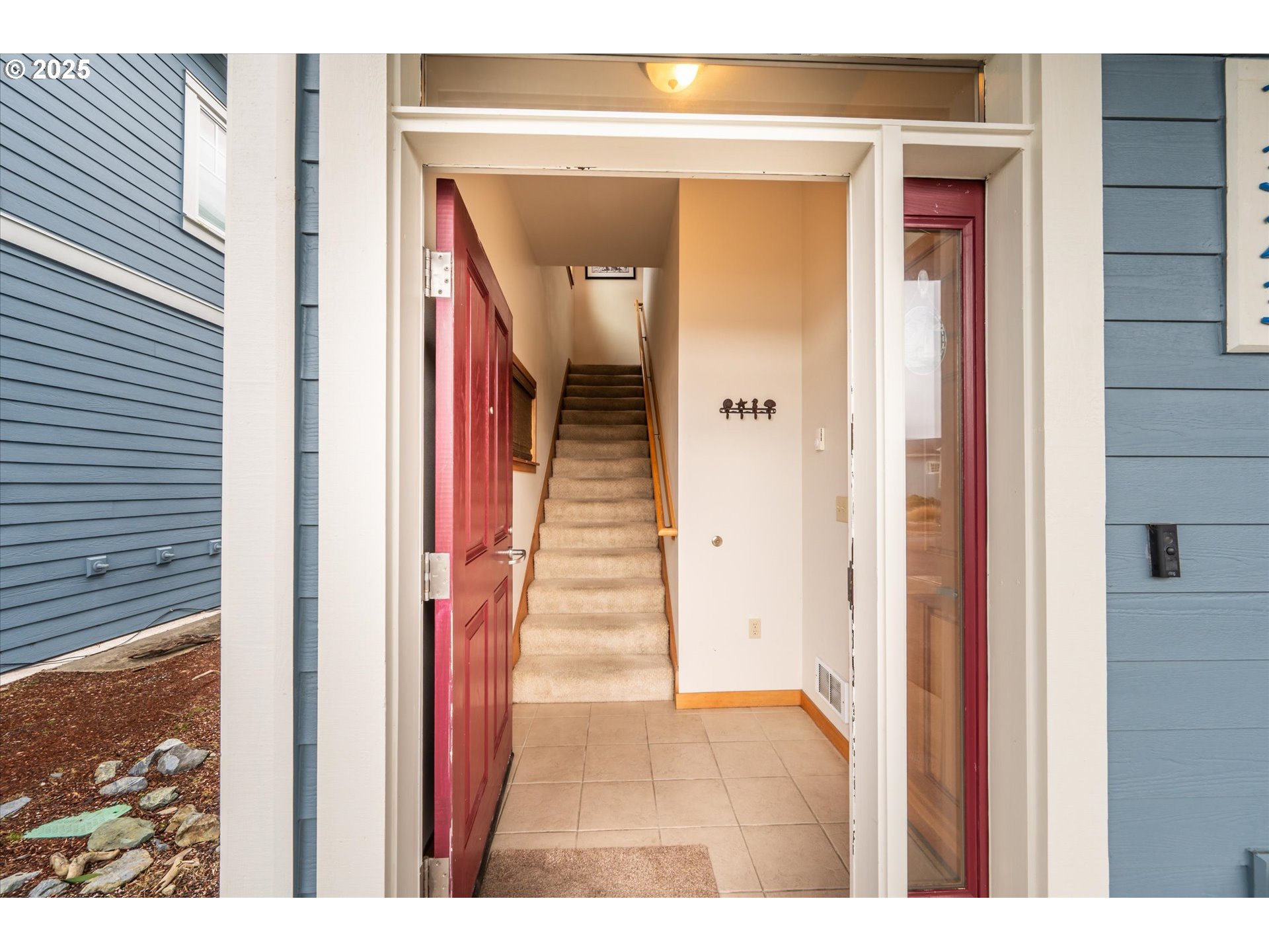 1323 Village Loop Bandon, OR 97411 - Photo 5 of 45