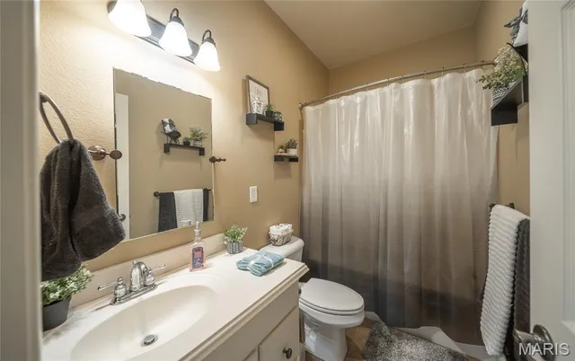 $435,000 | 182 Jared Street, Waynesville, MO 65583