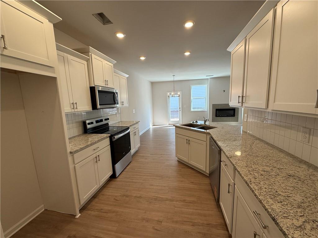 5147 Longview Run Decatur, GA 30035 - Photo 7 of 15