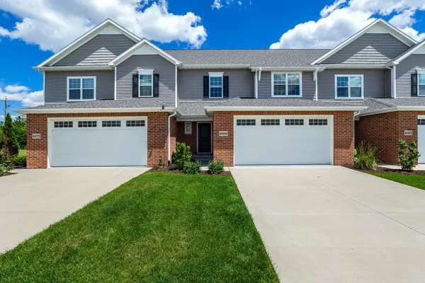 $390,000 | 4069 Orchard Drive, Bettendorf, IA 52722