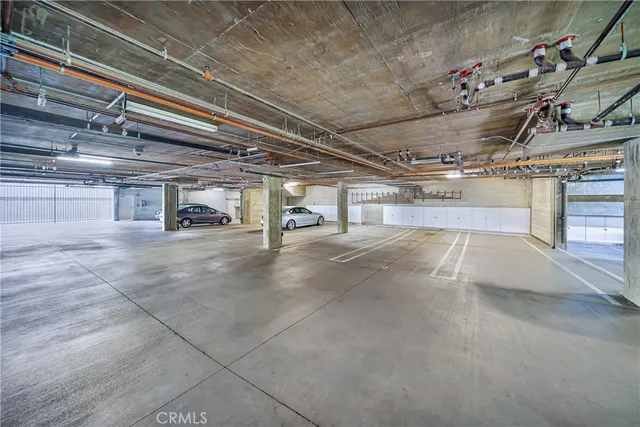 $719,900 | 4400 Cartwright Avenue, Unit 303, Toluca Lake, CA 91602