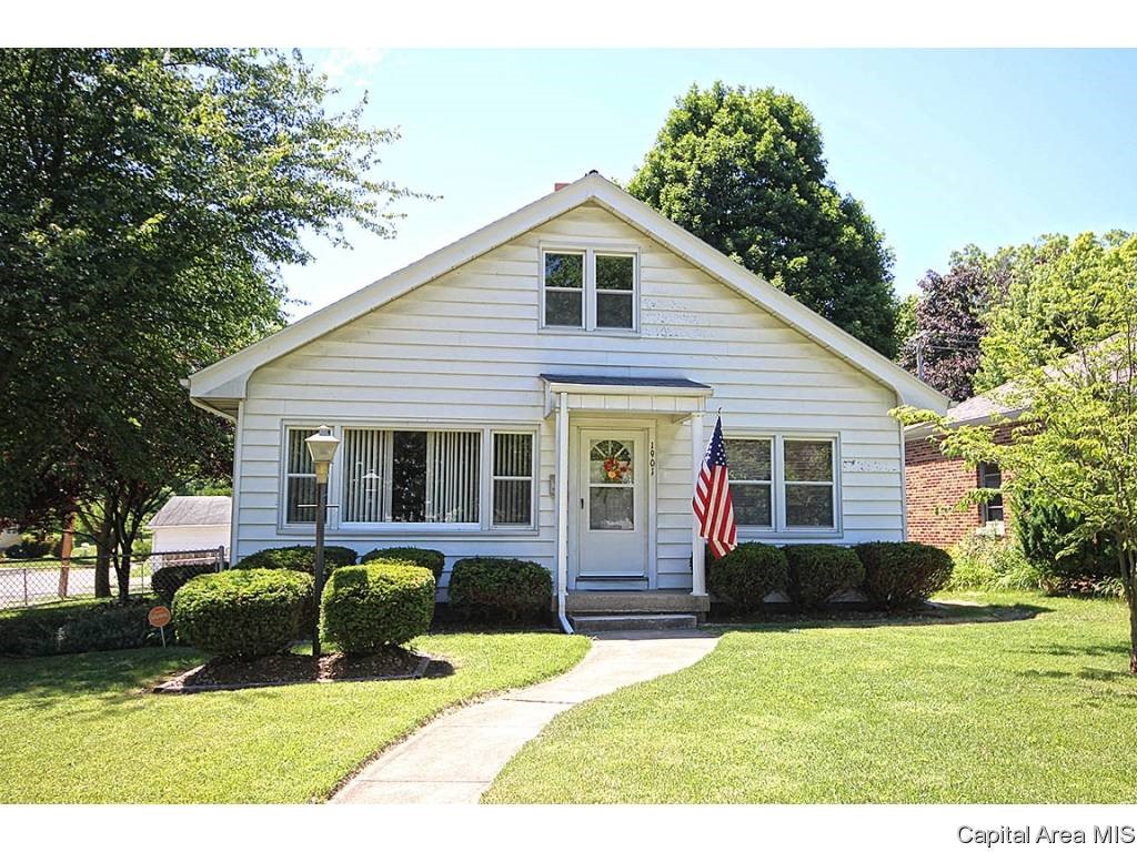 1901 North 6th Street Springfield, IL 62702 - Photo 1 of 32