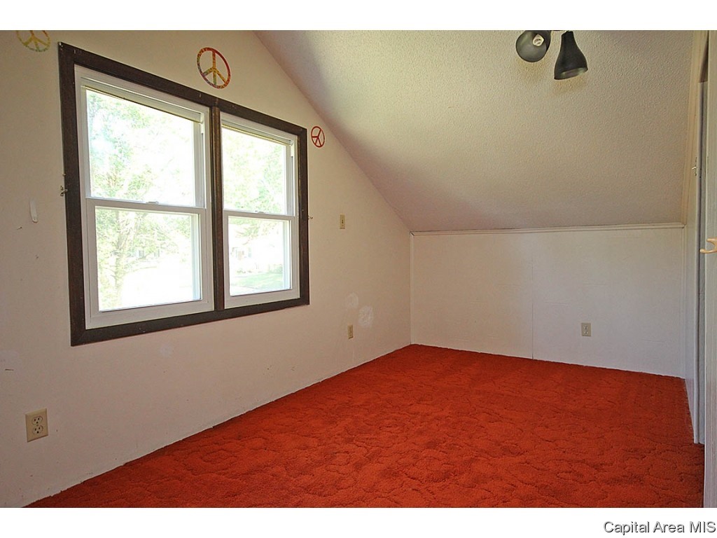 1901 North 6th Street Springfield, IL 62702 - Photo 18 of 32