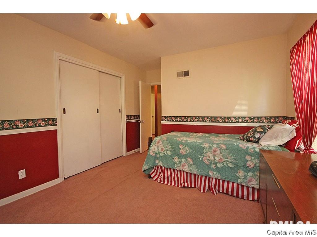 1901 North 6th Street Springfield, IL 62702 - Photo 19 of 32