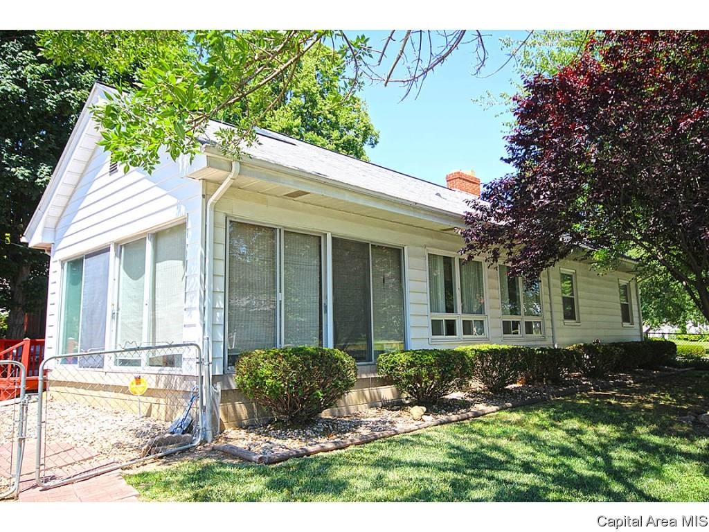 1901 North 6th Street Springfield, IL 62702 - Photo 28 of 32