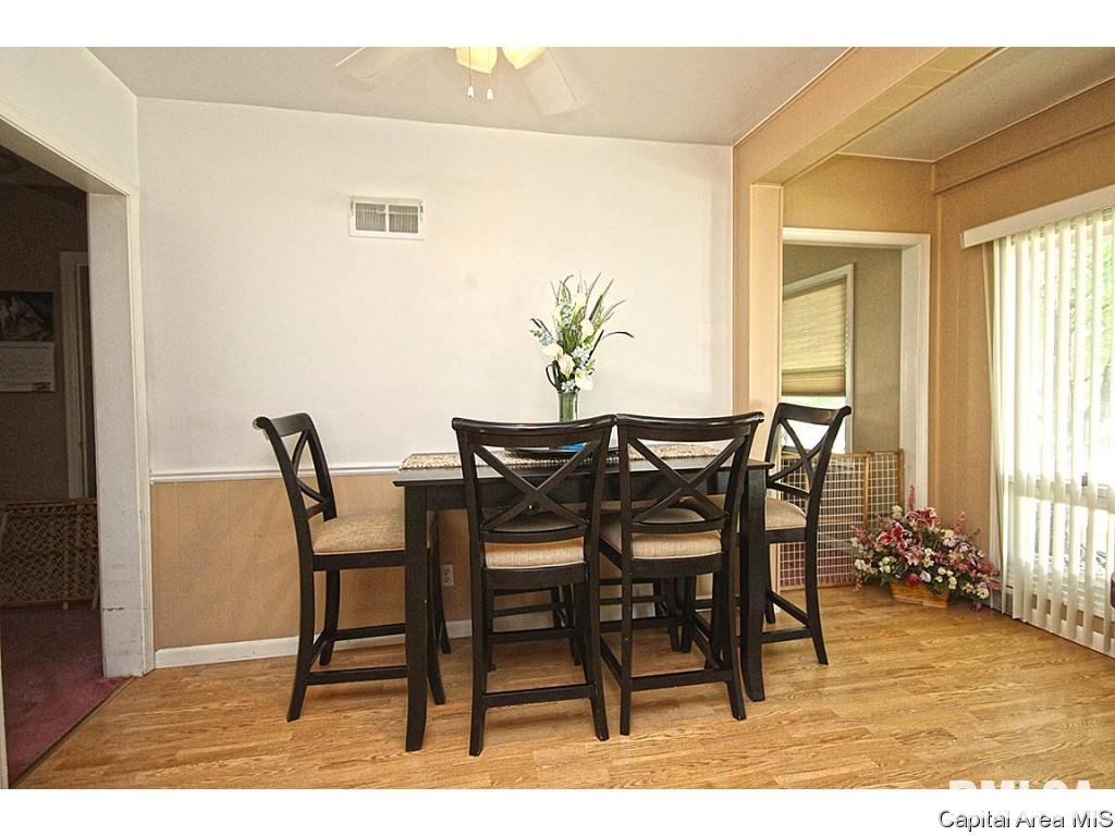 1901 North 6th Street Springfield, IL 62702 - Photo 4 of 32