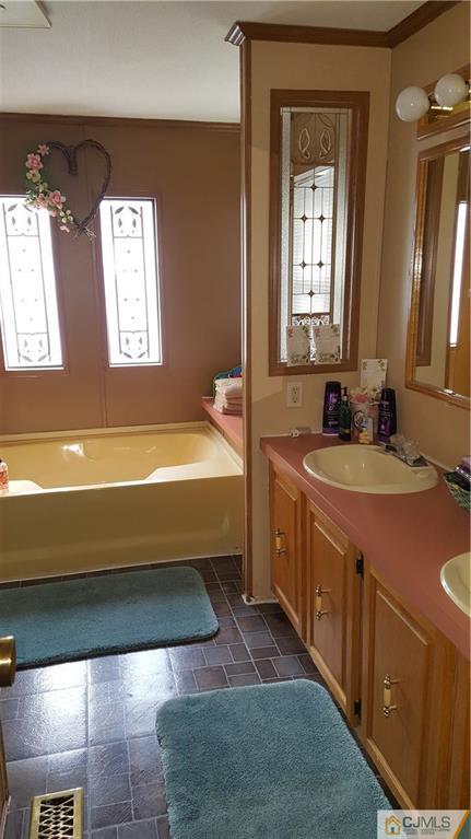 31 Emerson Road, Unit 31 North Brunswick, NJ 08902 - Photo 10 of 13 Gallery Image 10