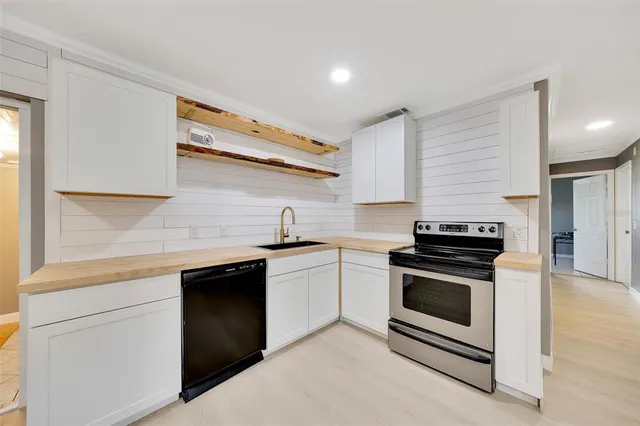 $219,000 | 219 Marion Oaks Lane, Ocala, FL 34473