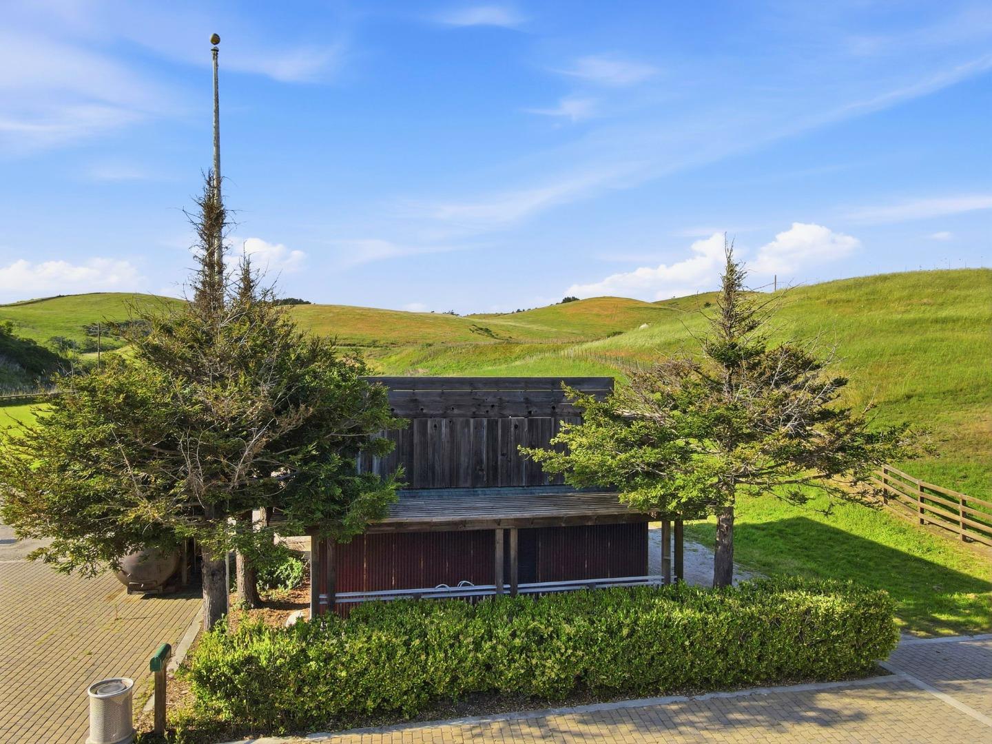 560 Stage Road Pescadero, CA 94060 - Photo 4 of 18