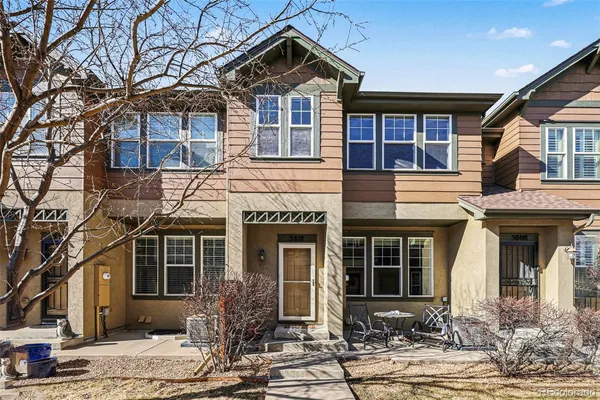 $525,000 | 5818 South Urban Way, Littleton, CO 80127