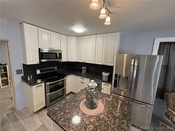 $249,999 | 1265 Lick Creek Road, Edwards, MO 65326