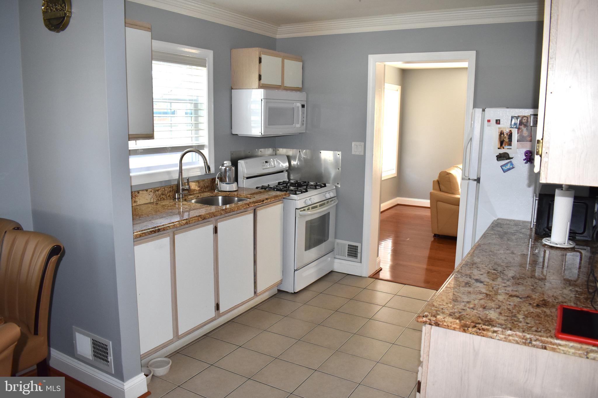 13416 Dauphine Street Silver Spring, MD 20906 - Photo 8 of 80 Gallery Image 8