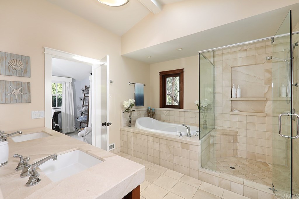 31666 Scenic Drive Laguna Beach, CA 92651 - Photo 17 of 38