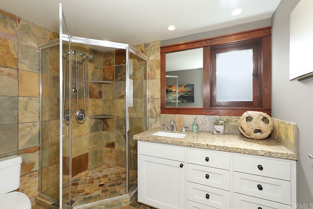 31666 Scenic Drive Laguna Beach, CA 92651 - Photo 24 of 38