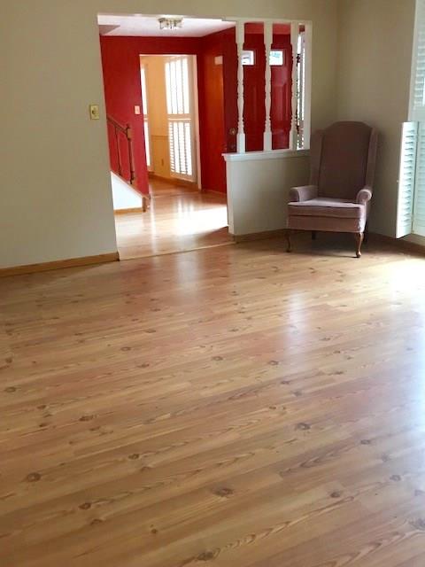 655 Waterdam Road Canonsburg, PA 15317 - Photo 14 of 25 Living-room.