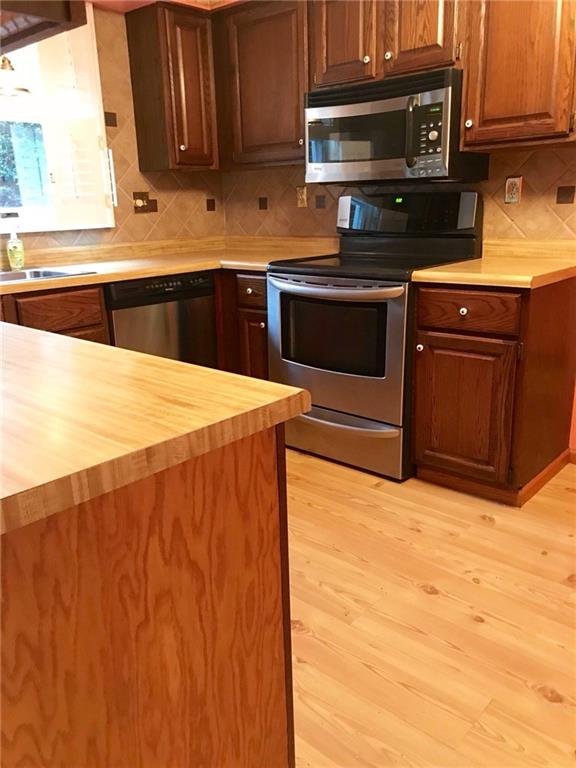 655 Waterdam Road Canonsburg, PA 15317 - Photo 21 of 25 Open Kitchen