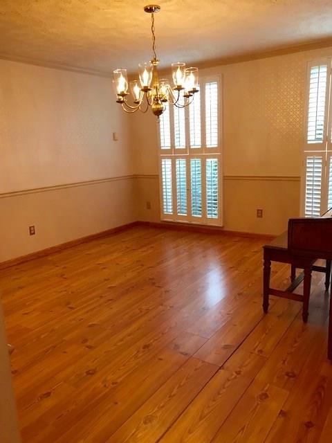 655 Waterdam Road Canonsburg, PA 15317 - Photo 4 of 25 Dining-room with large windows.