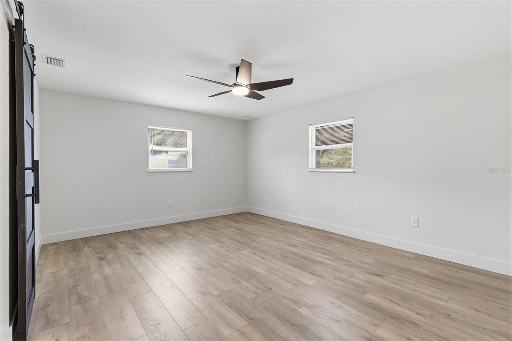 11210 Mercedes Street Spring Hill, FL 34609 - Photo 25 of 46