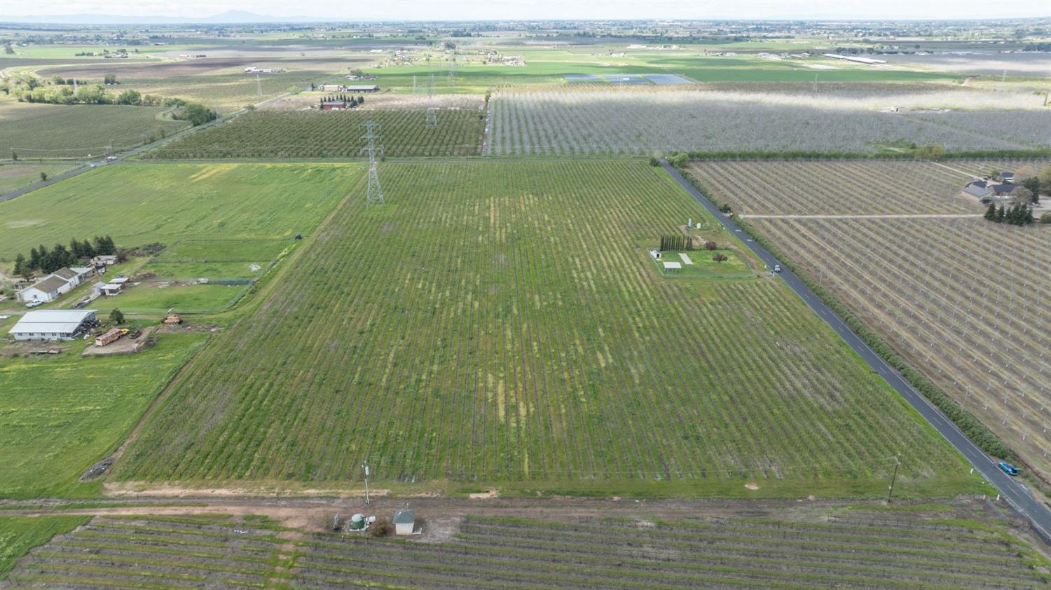 15330 Smith Road Lodi, CA 95240 - Photo 2 of 11 a view of a lake view