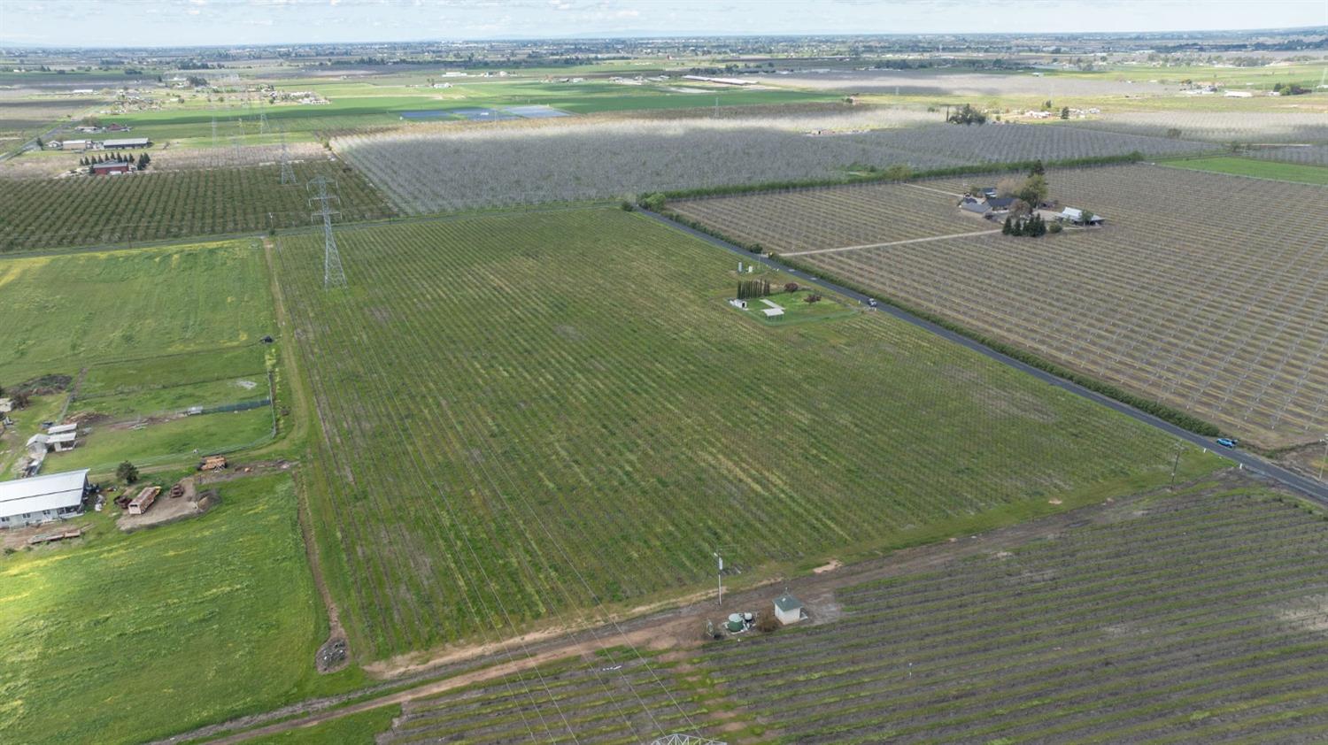 15330 Smith Road Lodi, CA 95240 - Photo 9 of 11 a view of a lake view