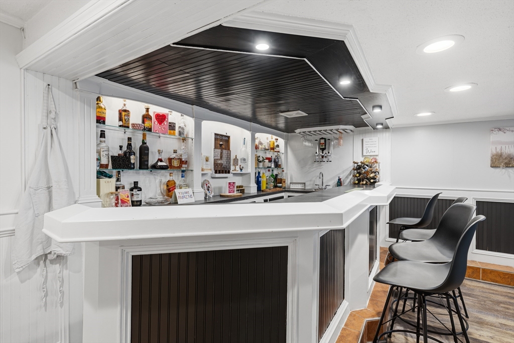 72 Rochambeau Street New Bedford, MA 02745 - Photo 17 of 26