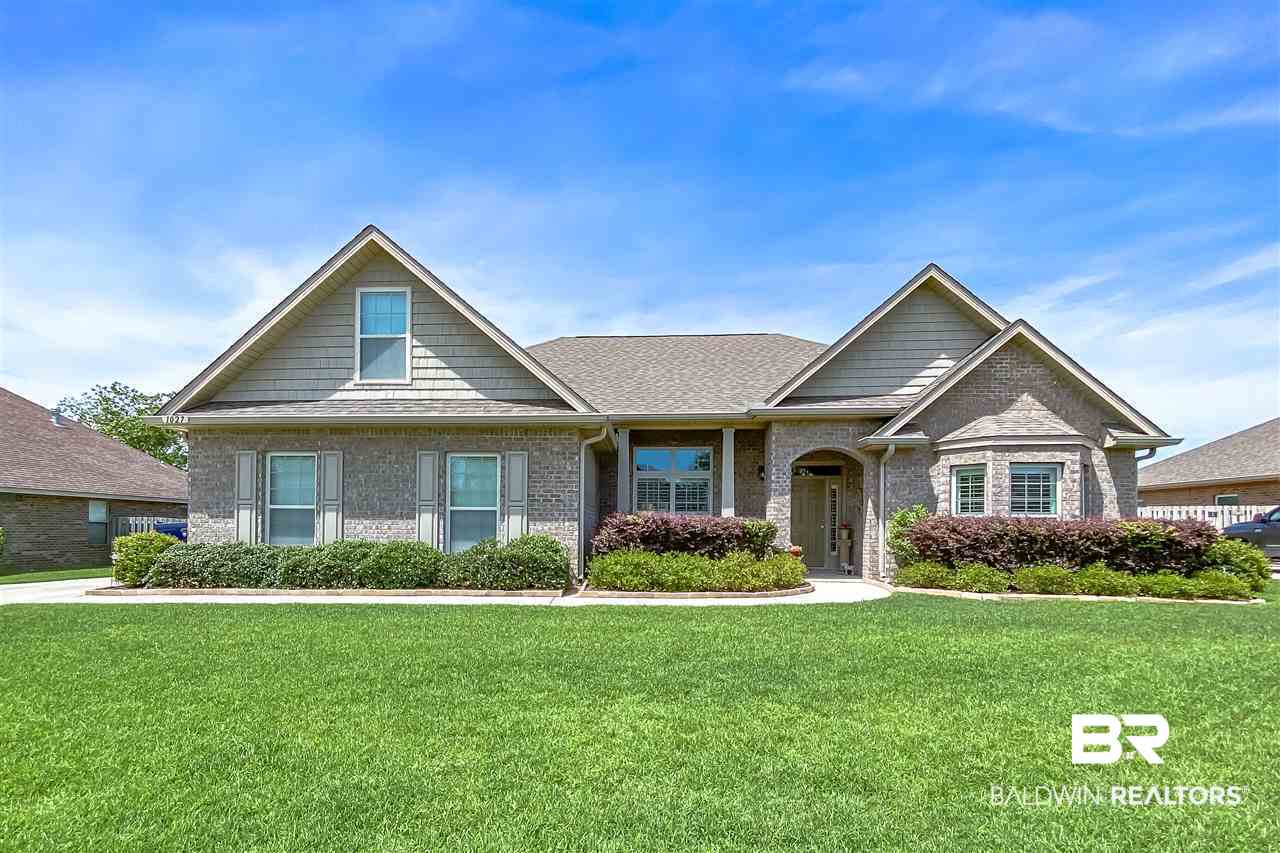 1027 Destin Avenue Foley, AL 36535 - Photo 1 of 33