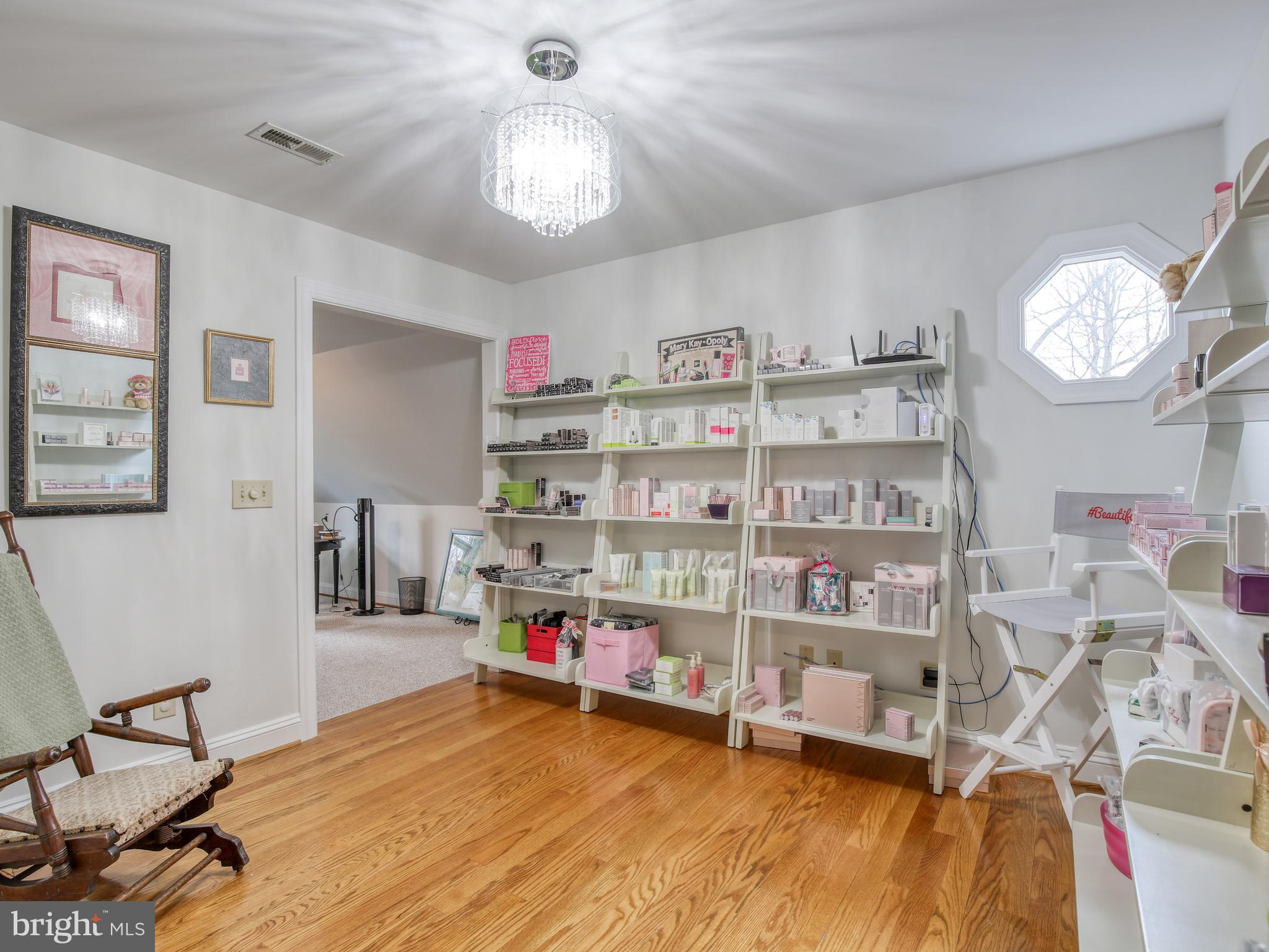 249 McGuire Road Winchester, VA 22603 - Photo 39 of 54 Gallery Image 39