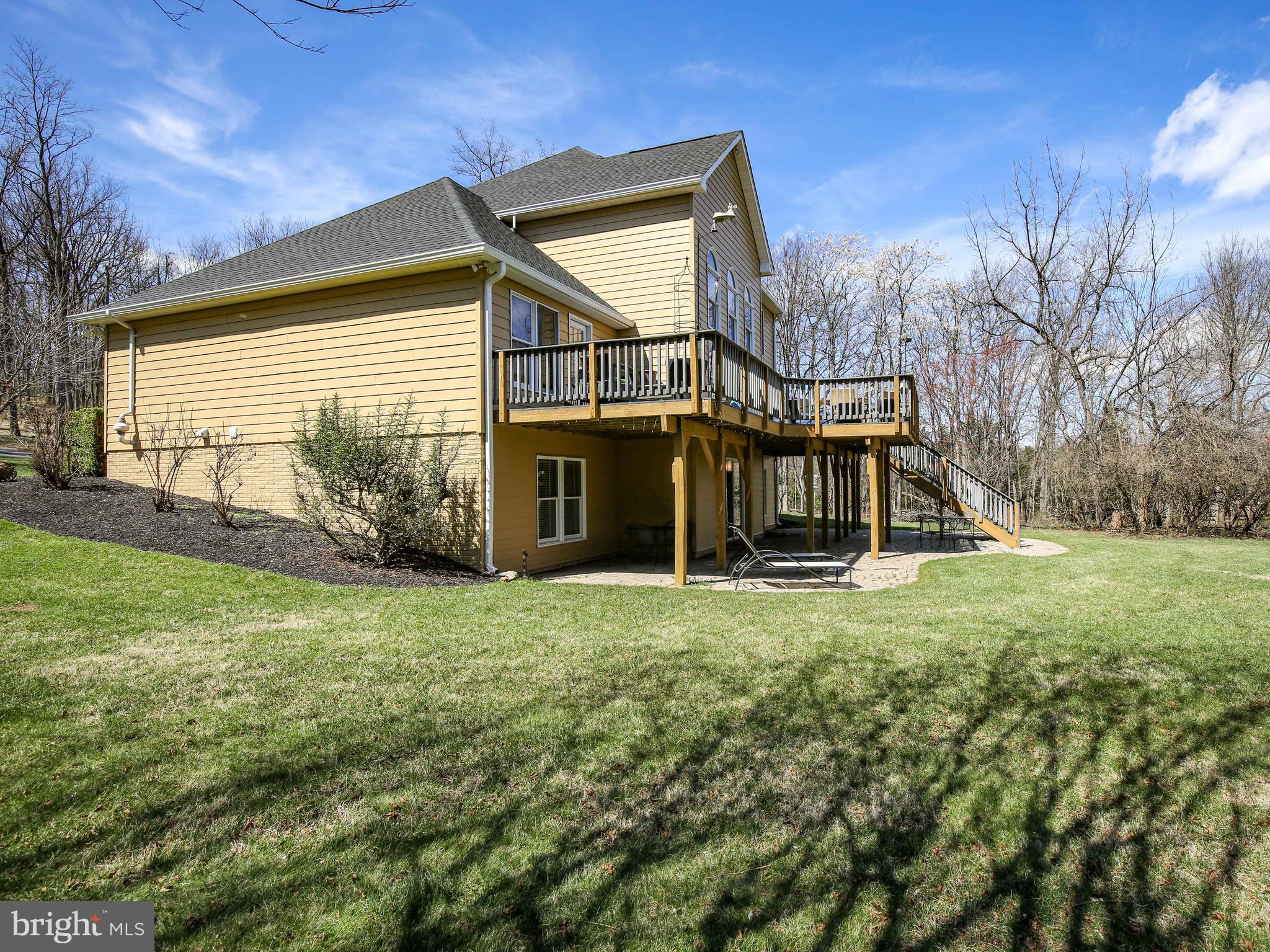 249 McGuire Road Winchester, VA 22603 - Photo 10 of 54 Gallery Image 10