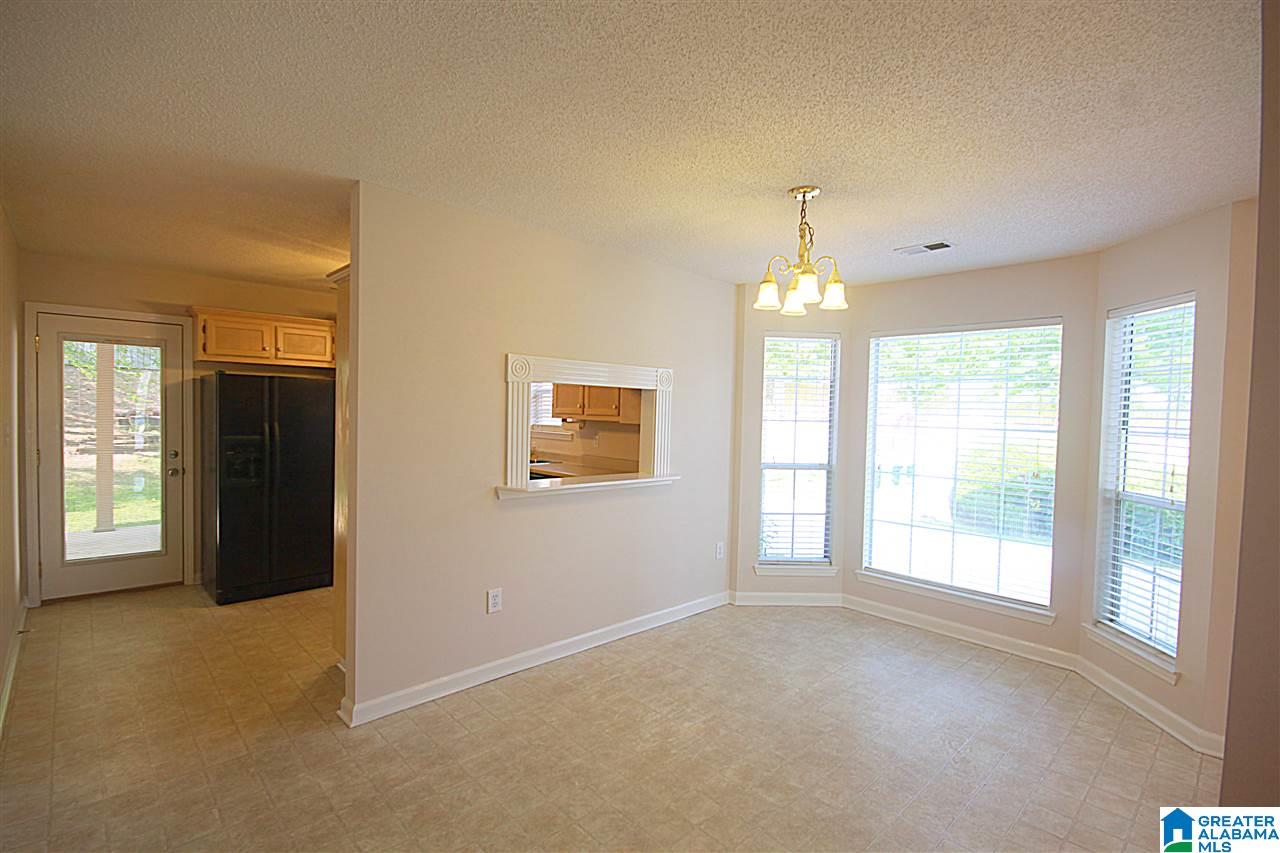 121 Park Pl Way Alabaster, AL 35007 - Photo 10 of 46