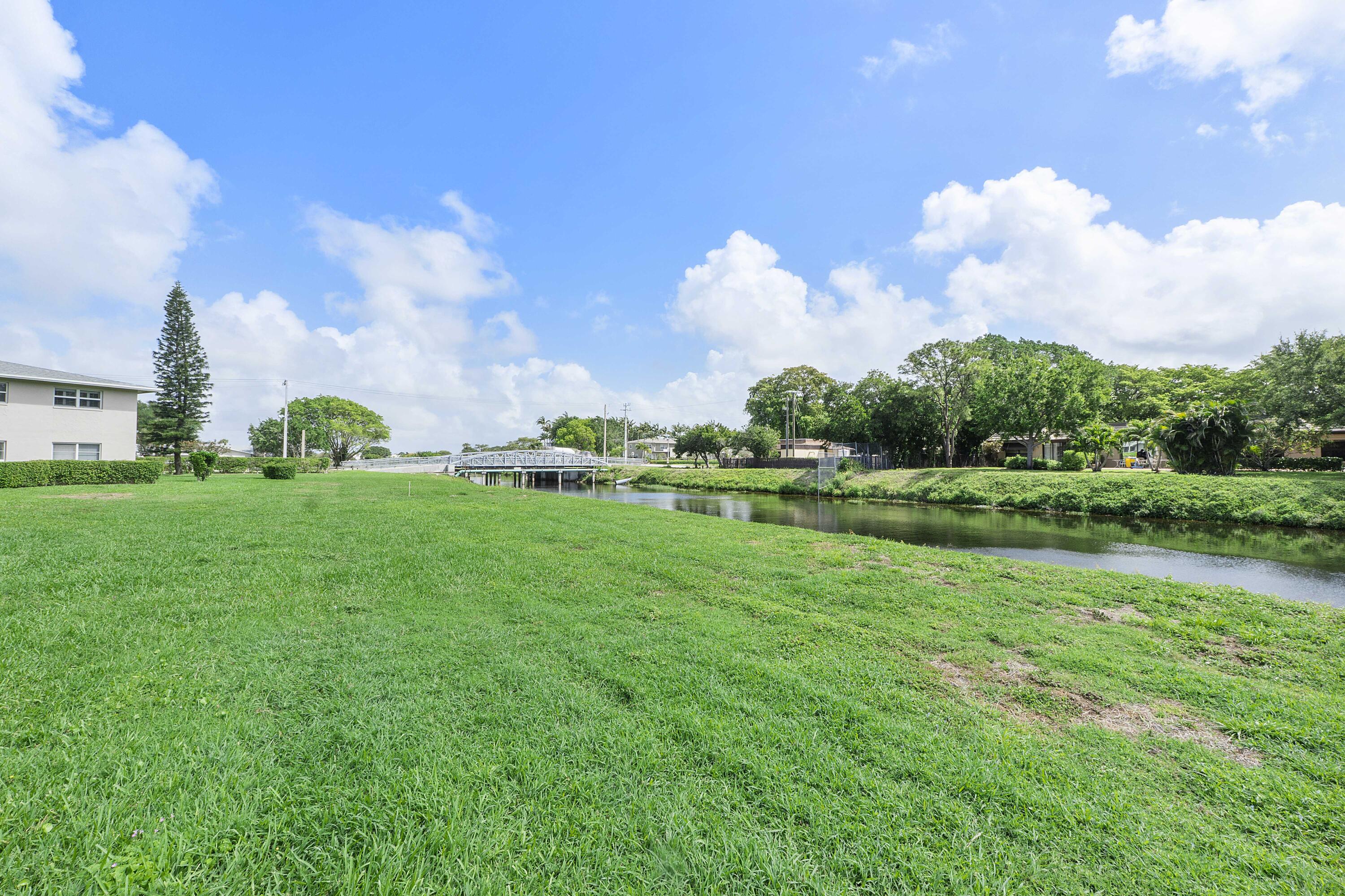 1020 Citrus Way, Unit 101 Delray Beach, FL 33445 - Photo 13 of 21 1020 Citrus Way APT 101_015