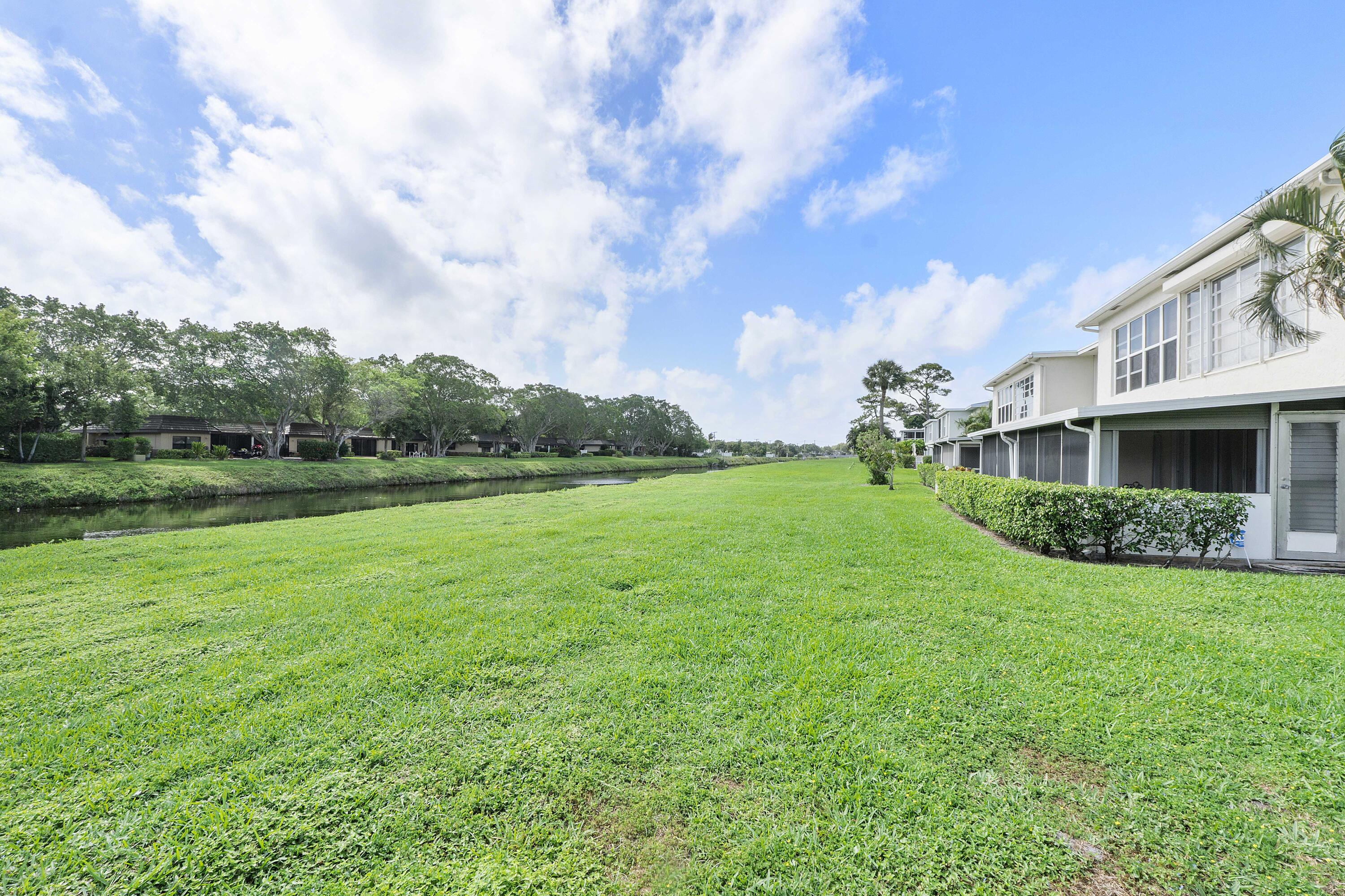1020 Citrus Way, Unit 101 Delray Beach, FL 33445 - Photo 14 of 21 1020 Citrus Way APT 101_014