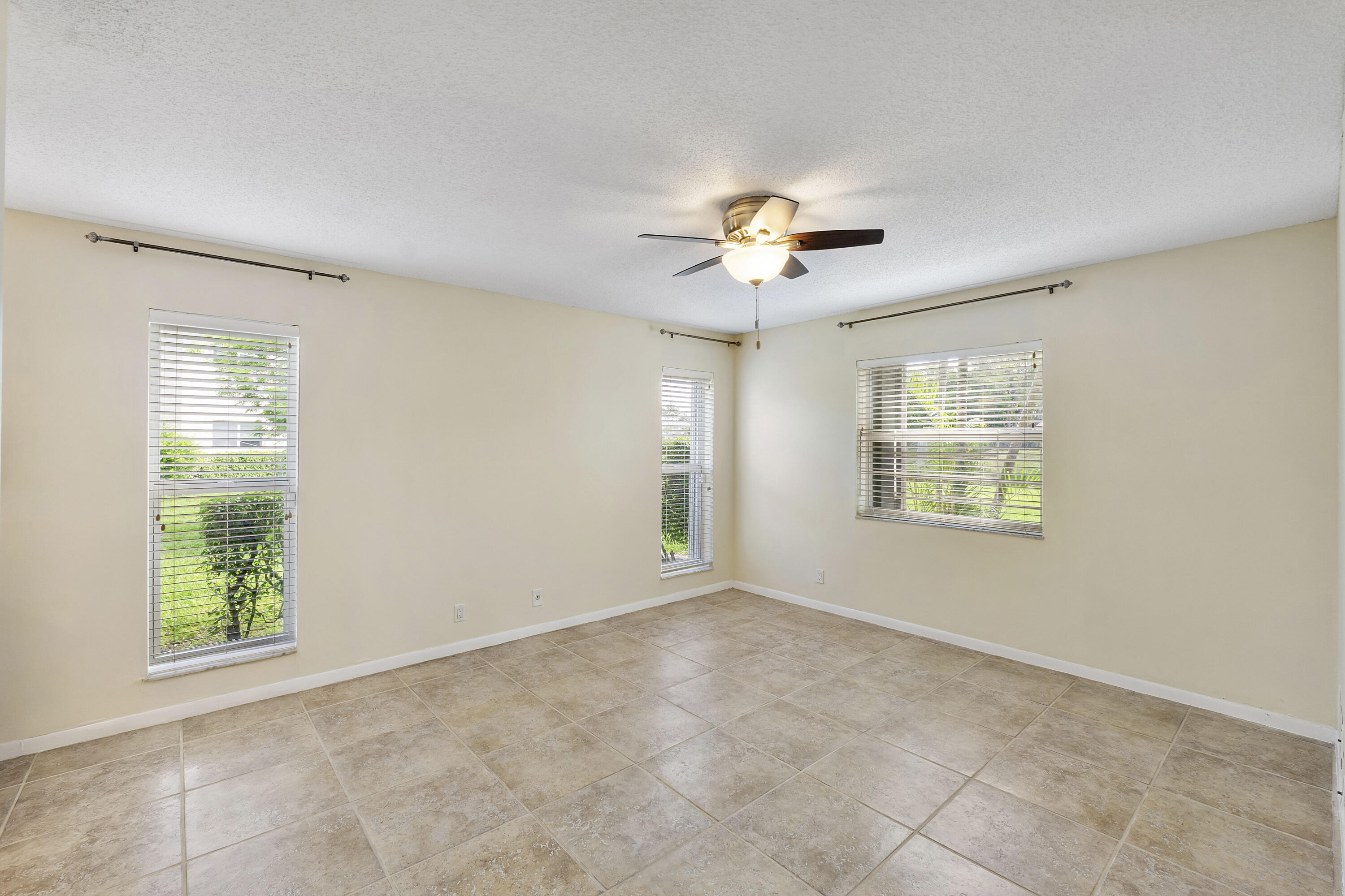 1020 Citrus Way, Unit 101 Delray Beach, FL 33445 - Photo 6 of 21 1020 Citrus Way APT 101_006