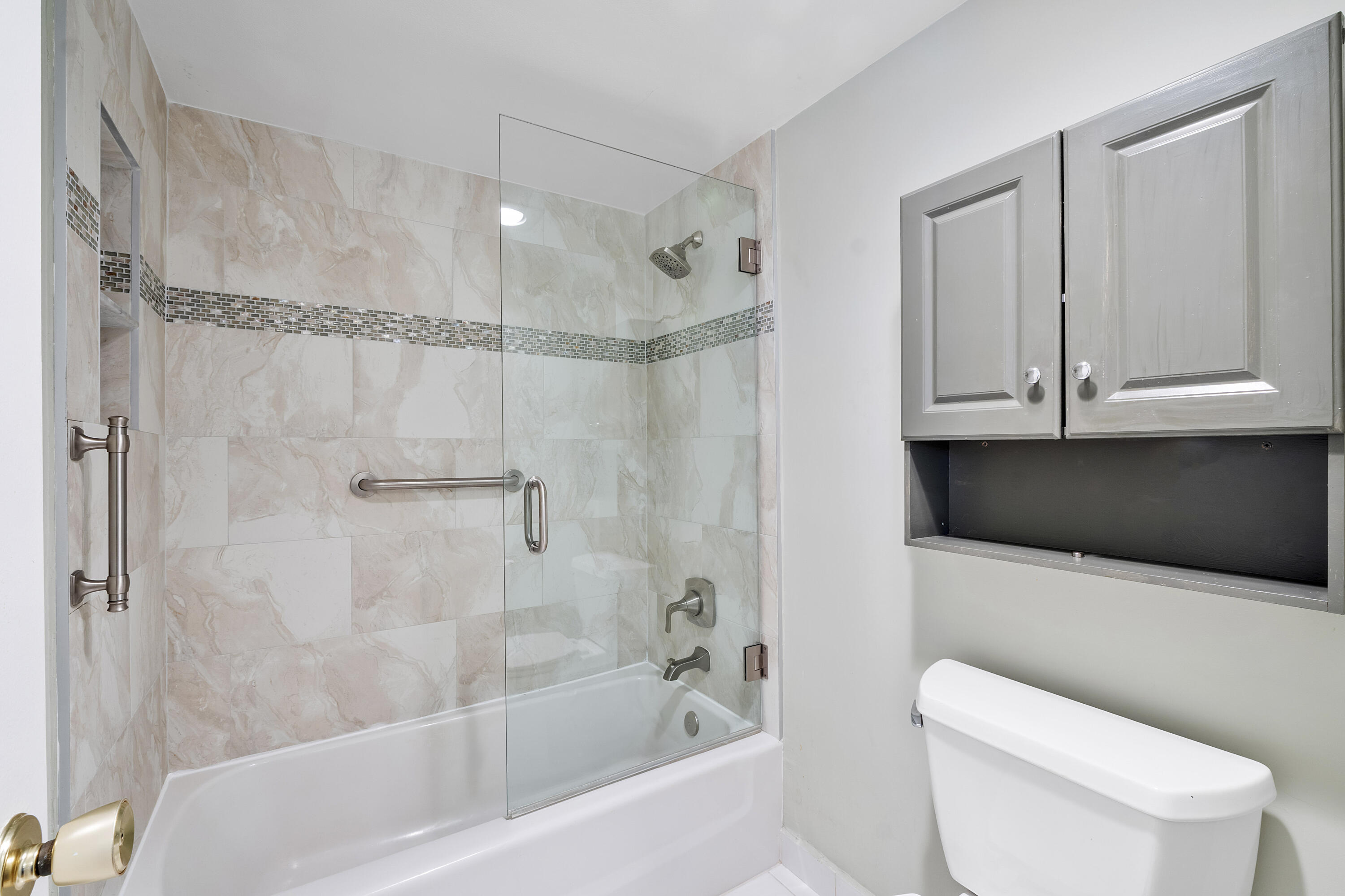 1020 Citrus Way, Unit 101 Delray Beach, FL 33445 - Photo 9 of 21 1020 Citrus Way APT 101_003