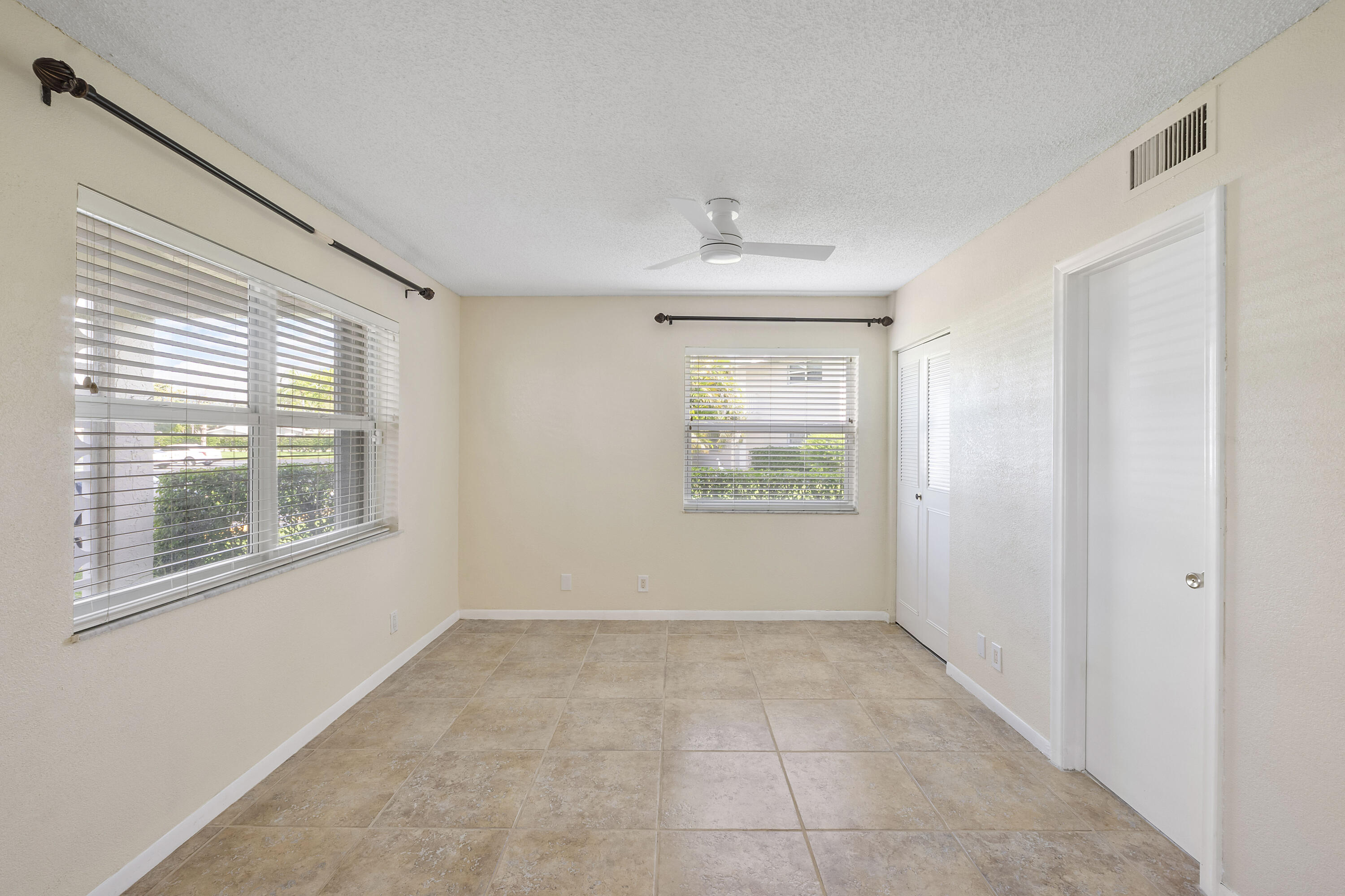 1020 Citrus Way, Unit 101 Delray Beach, FL 33445 - Photo 10 of 21 1020 Citrus Way APT 101_009