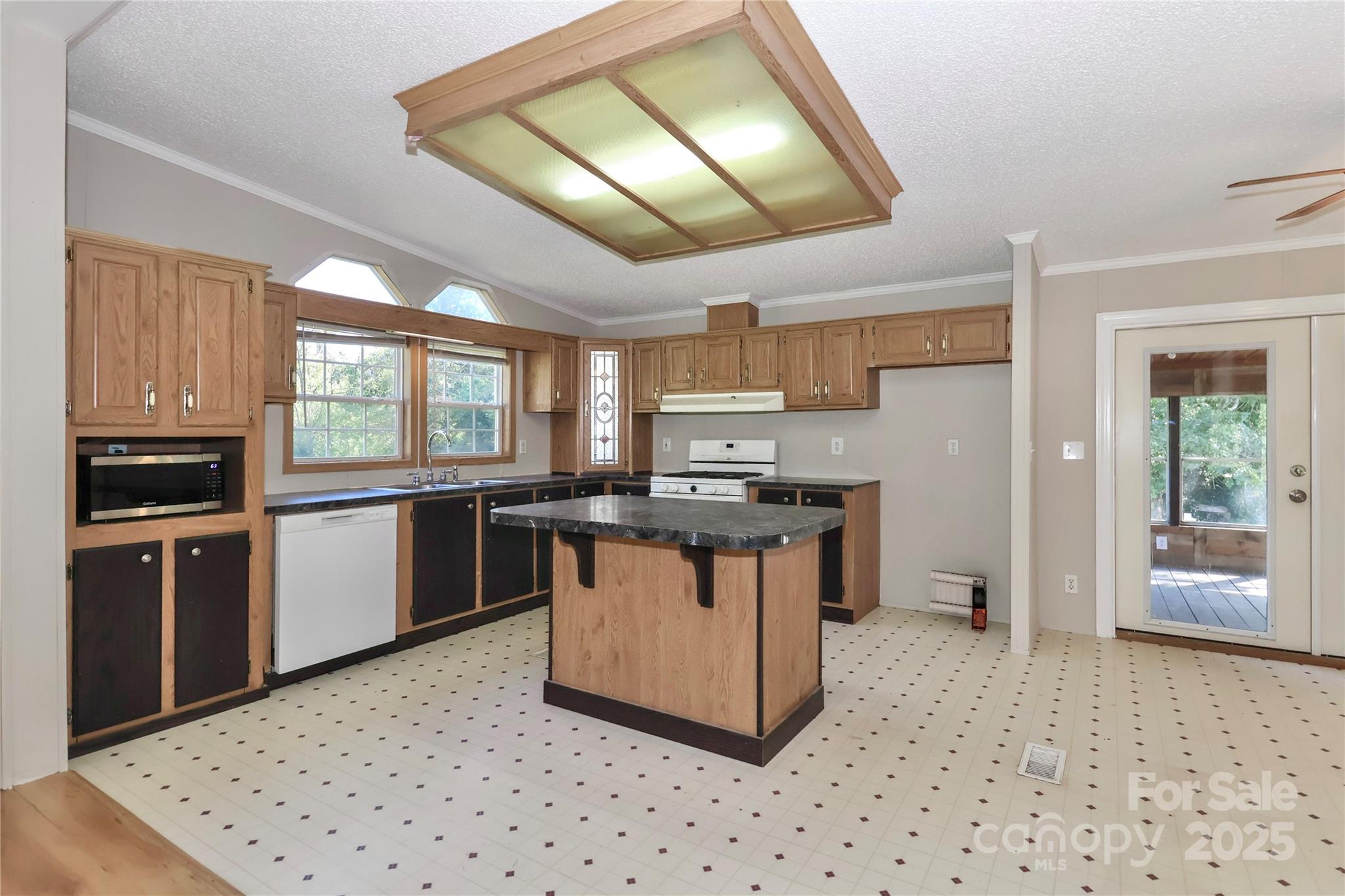 2545 Old Benbow Rd Union Grove Union Grove, NC 28689 - Photo 17 of 45