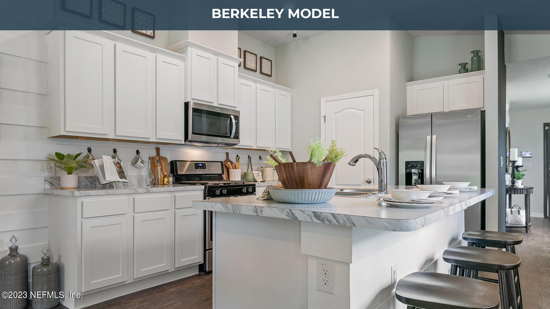57 Windsor Lane St. Augustine, FL 32084 - Photo 6 of 28 a kitchen with cabinets appliances and a counter space