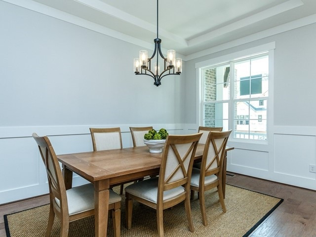 8816 Woodford Way Raleigh, NC 27613 - Photo 2 of 29 Photo 2
