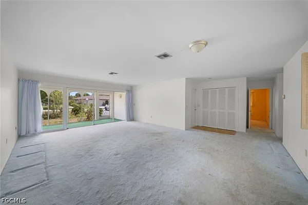 $275,000 | 2225 Dover Avenue, Fort Myers, FL 33907