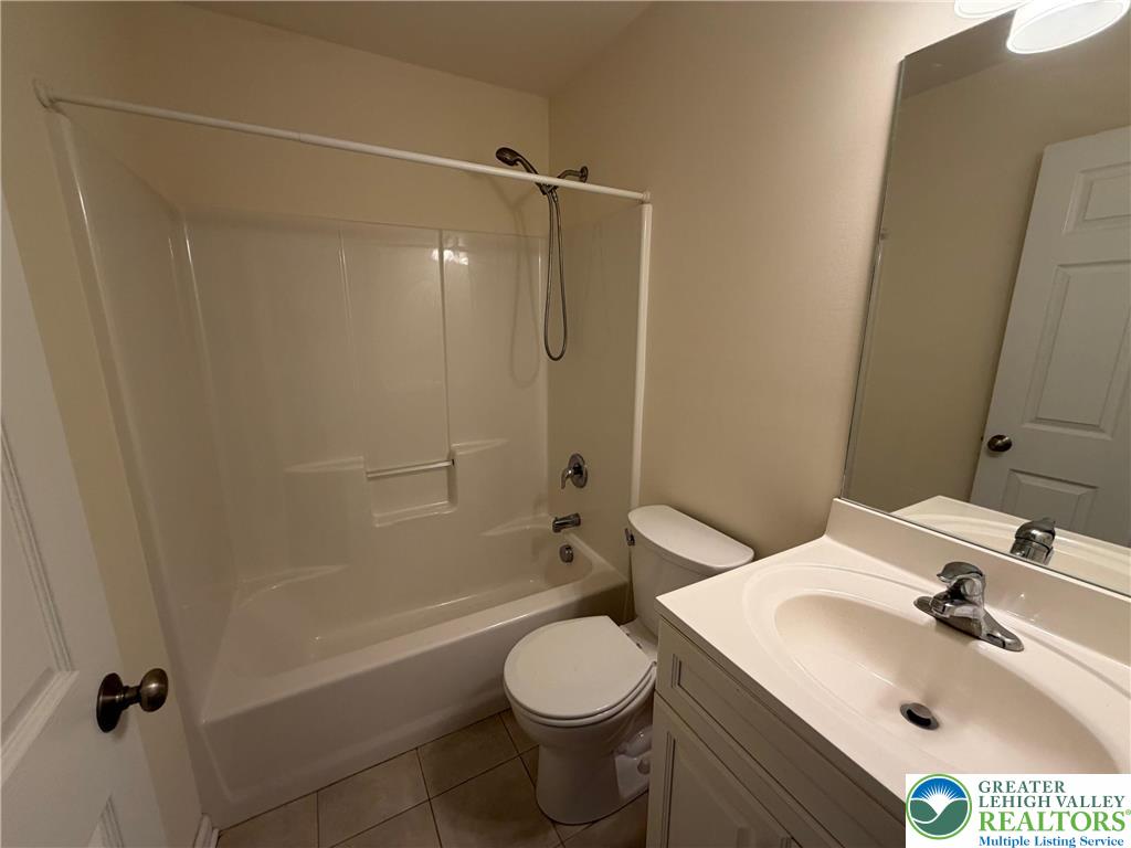 106 Hilda Court East Stroudsburg, PA 18301 - Photo 15 of 33 a bathroom with a sink toilet and shower