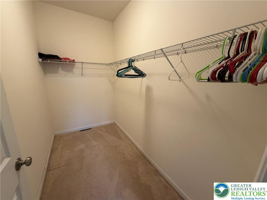 106 Hilda Court East Stroudsburg, PA 18301 - Photo 27 of 33 a view of walk in closet