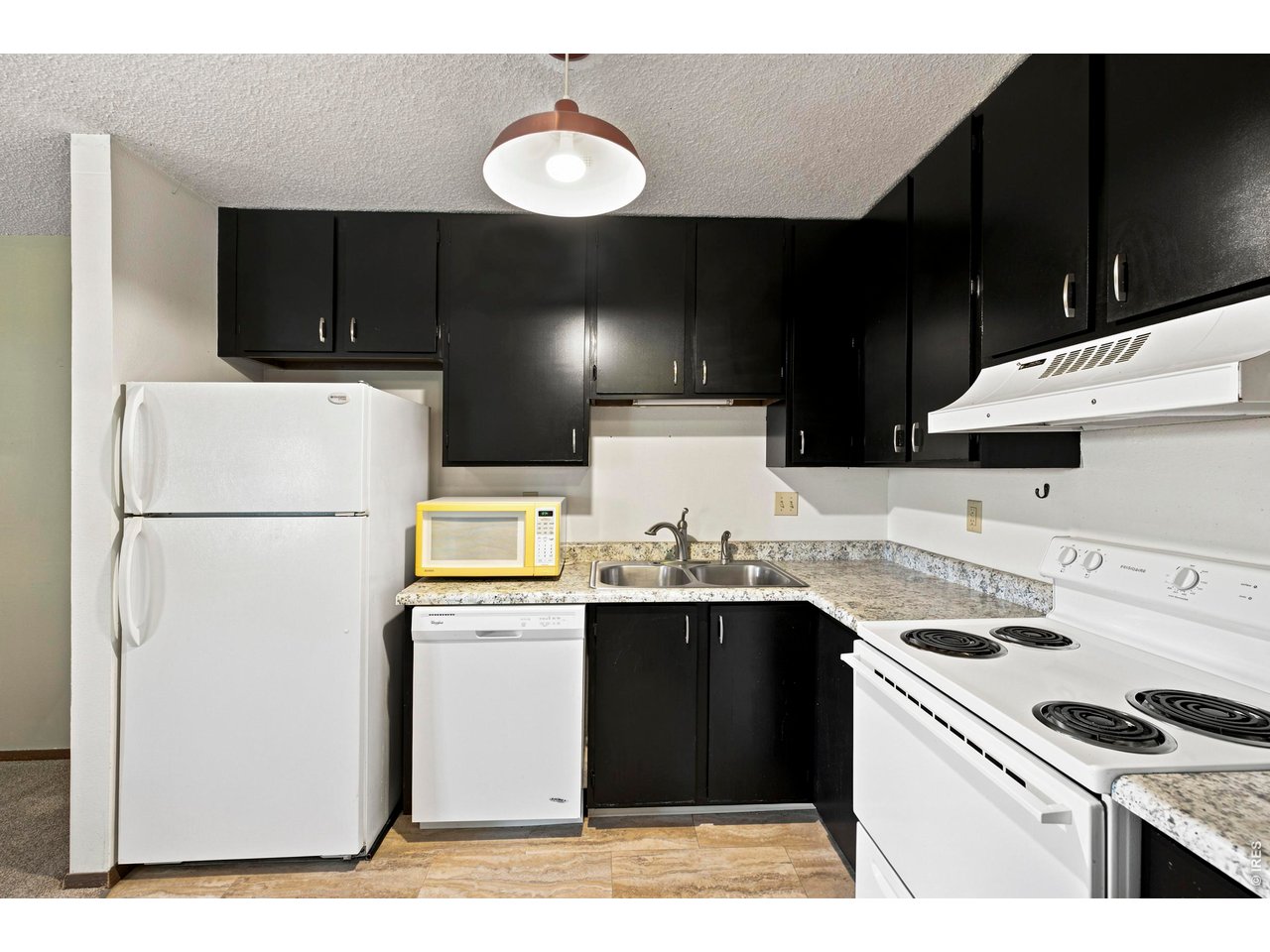 925 Columbia Road, Unit 833 Fort Collins, CO 80525 - Photo 7 of 17 Gallery Image 7