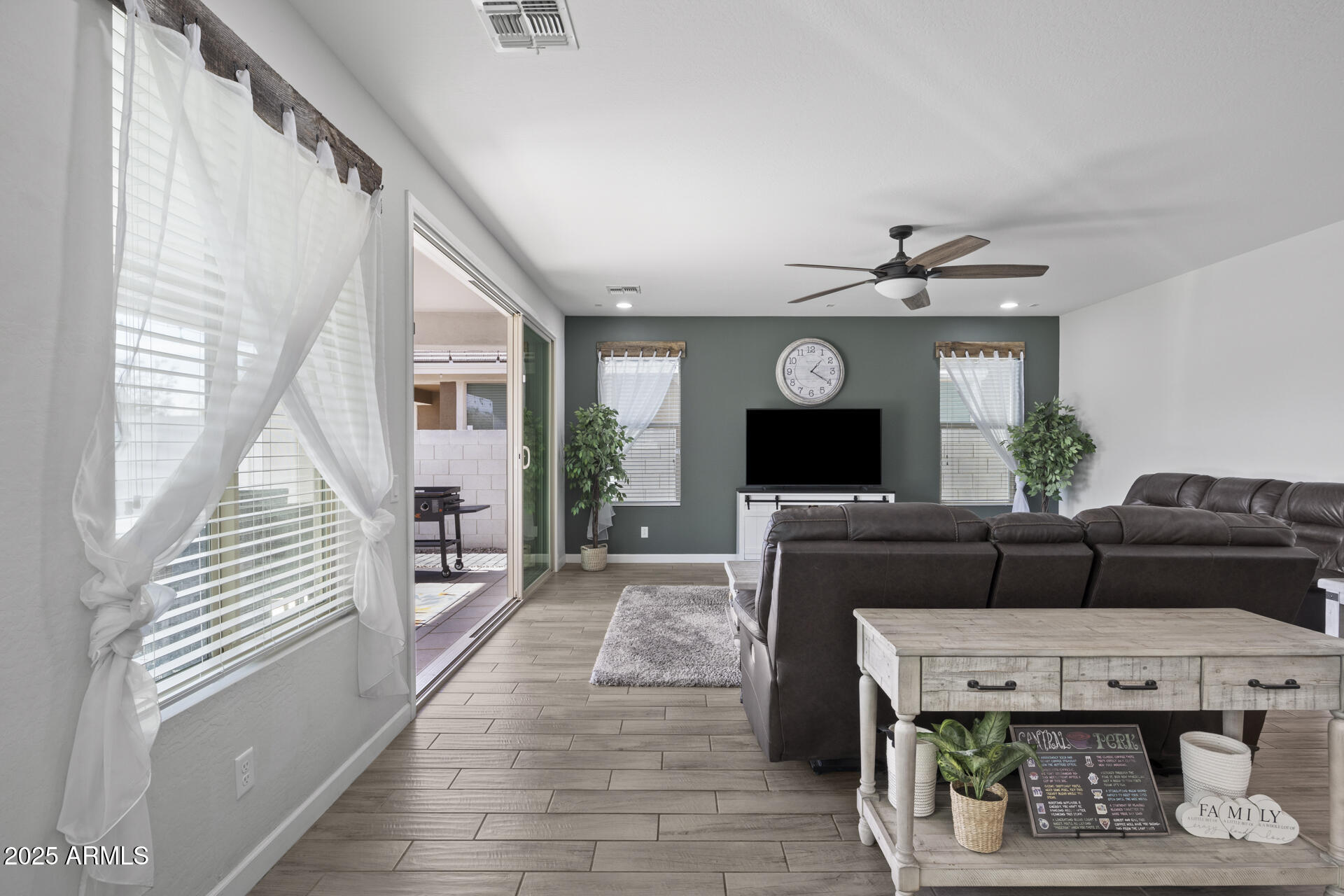 14369 West Wethersfield Road Surprise, AZ 85379 - Photo 20 of 54 1-30