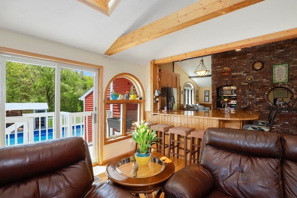 111 Meredith Road Tewksbury, MA 01876 - Photo 15 of 40 Gallery Image 15