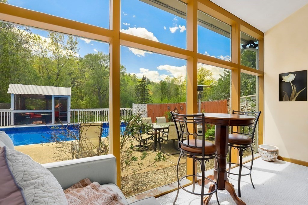 111 Meredith Road Tewksbury, MA 01876 - Photo 30 of 40 Gallery Image 30