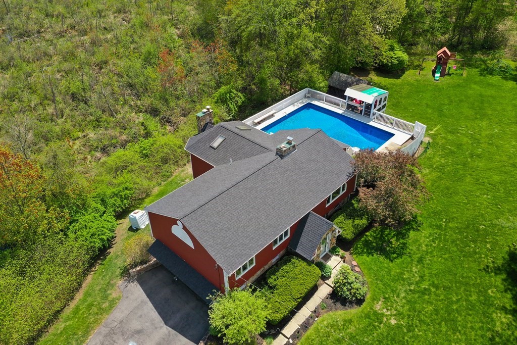 111 Meredith Road Tewksbury, MA 01876 - Photo 38 of 40 Gallery Image 38
