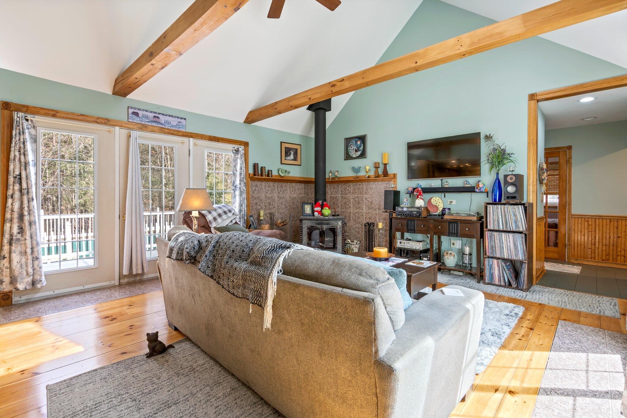 201 Mountain Road Raymond, ME 04071 - Photo 6 of 48 20-web-or-mls-DSC00796