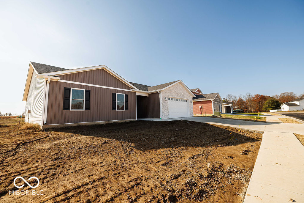 110 Pin Oak Road Spencer, IN 47460 - Photo 8 of 36